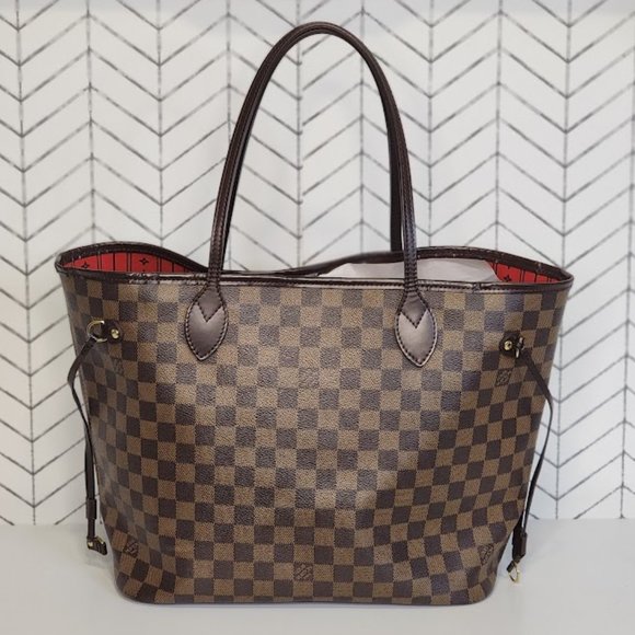 Louis Vuitton Handbags - Louis Vuitton Damier Ebene Neverfull MM